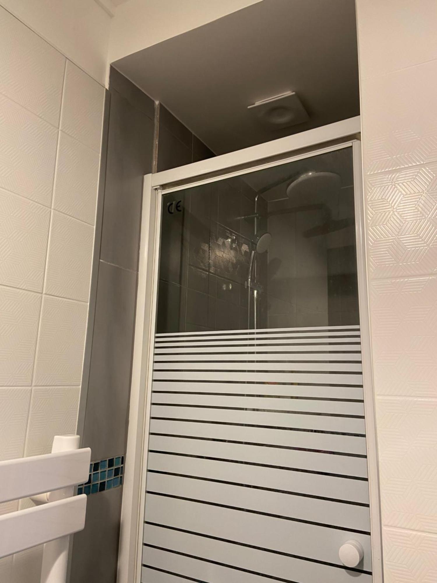 Chambre Simple Paisible Proche De Paris Drancy Eksteriør bilde